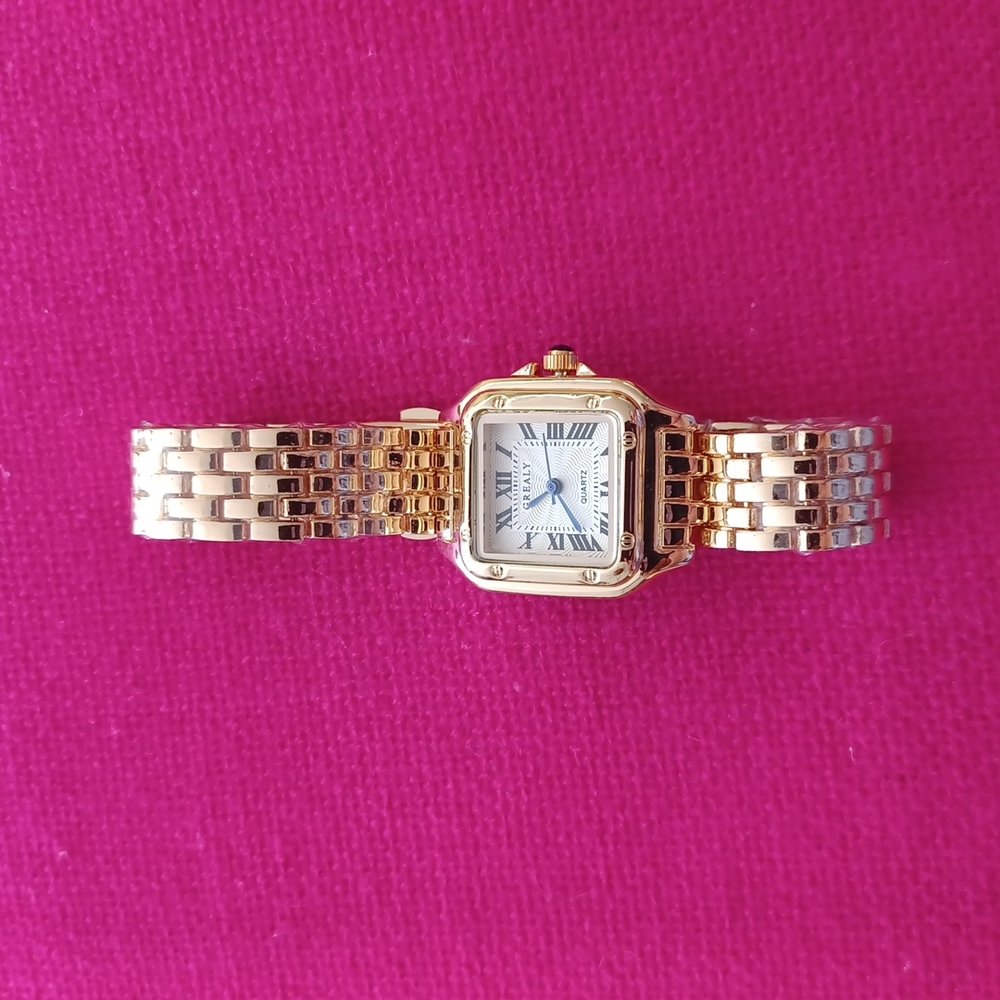 Yellow stainless steel